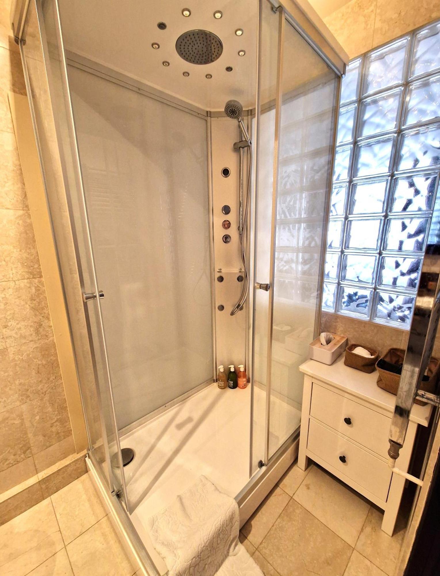 Apartment Arc De Triomphe- Tour Eiffel - Champs Elysees - 4 People *